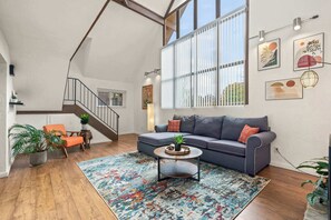 TV, fireplace, DVD player