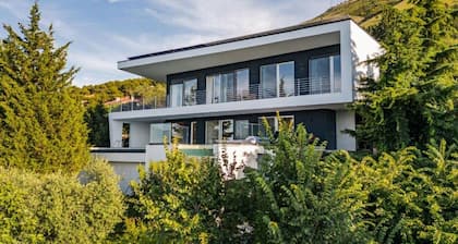 Sunrise | The Twin Villa by PikHost