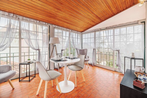 Superior Room | Living area