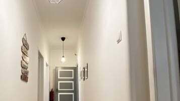 1 quarto, Wi-Fi de cortesia, roupa de cama