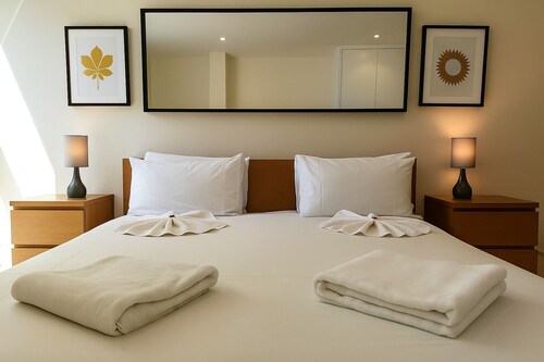 Still Life Canary Wharf Executive 