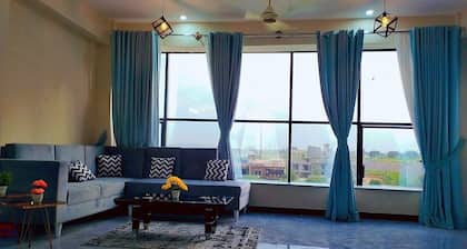 Luxury Apartment Near Airport