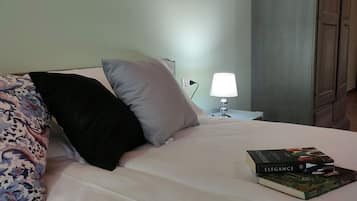 Family Room, Garden View | Individually furnished, desk, blackout curtains, soundproofing