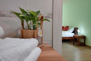 طراز فريد لكل وحدة ومكتب وستائر تعتيم وتجهيزات عازلة للصوت