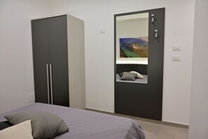 3 chambres, fer et planche à repasser, Wi-Fi gratuit