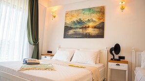 Deluxe Triple Room, Balcony, Sea View