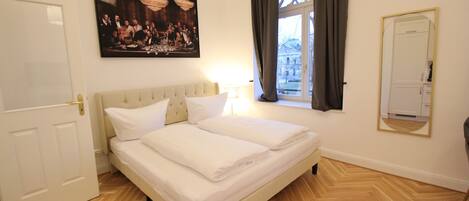 1 camera, Wi-Fi gratuito, lenzuola