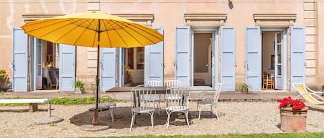 Restauration en plein air