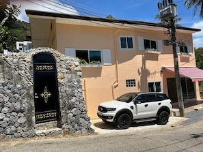 Exterior - Charming New Italian Style 1st Floor Maisonnette (Karon)