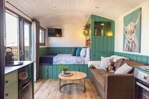 1 chambre, literie de qualité supérieure, fer et planche à repasser