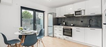Studios Krośnieńska by Renters