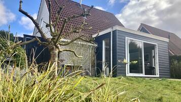 Bungalow, 3 Bedrooms, Terrace, Garden View | Exterior