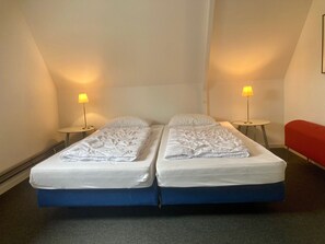 Bangalô, 3 quartos, terraço, vista para o jardim | 3 quartos
