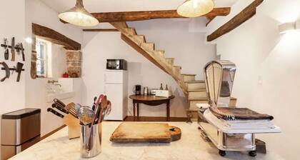 Charming Medieval Tower in the Peaceful French Countryside - Aveyron region