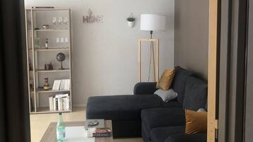 TV, books