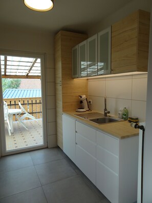 Fridge, microwave, oven, stovetop - House on the heights, open views, at the start of hiking trails (Rothau)
