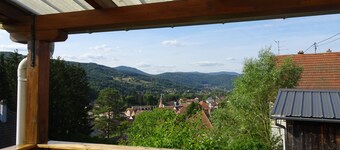 House on the heights, open views, at the start of hiking trails