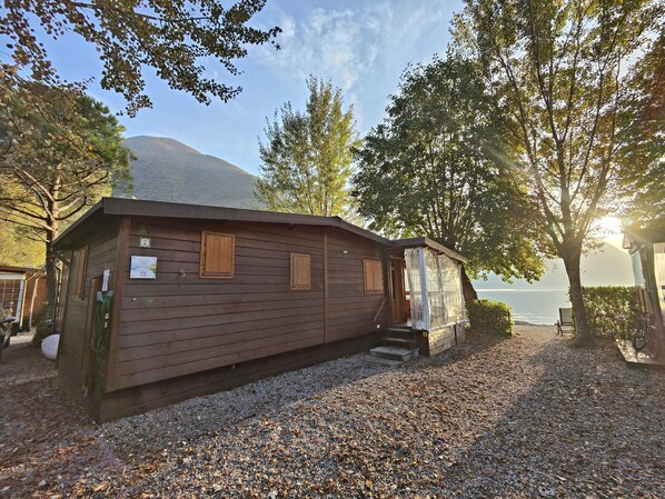 Exterior - 2 Bedroom Mobile Home in Lombardia (Lombardia)