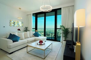 TV - Elegant 1BR| Direct Dubai Mall Access| Downtown (دبي)