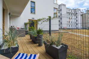 Terrace/patio - Batorego 7 Apartament Gdynia by Renters (Gdynia)