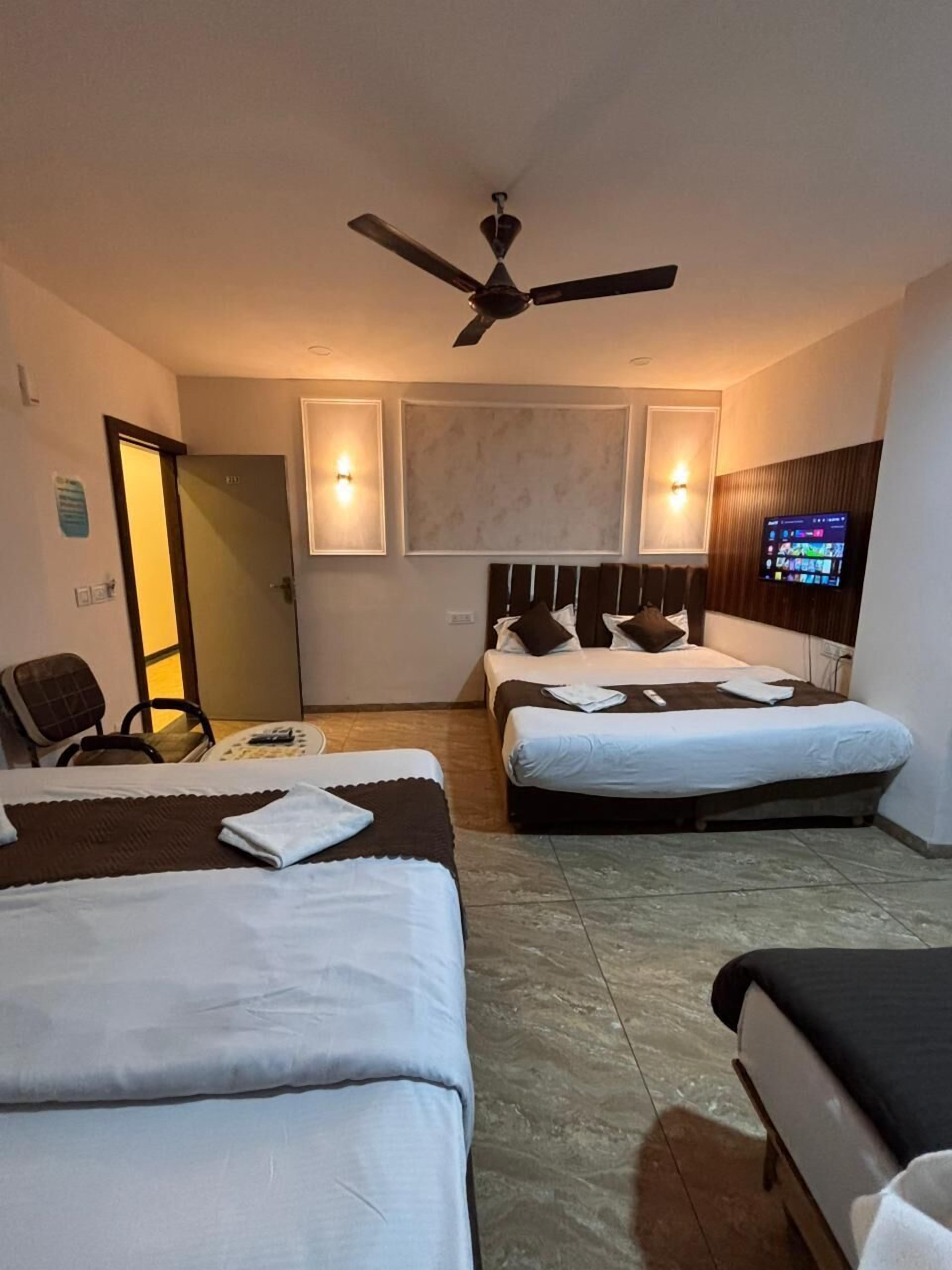Photo - Kiwi Inn Hotel