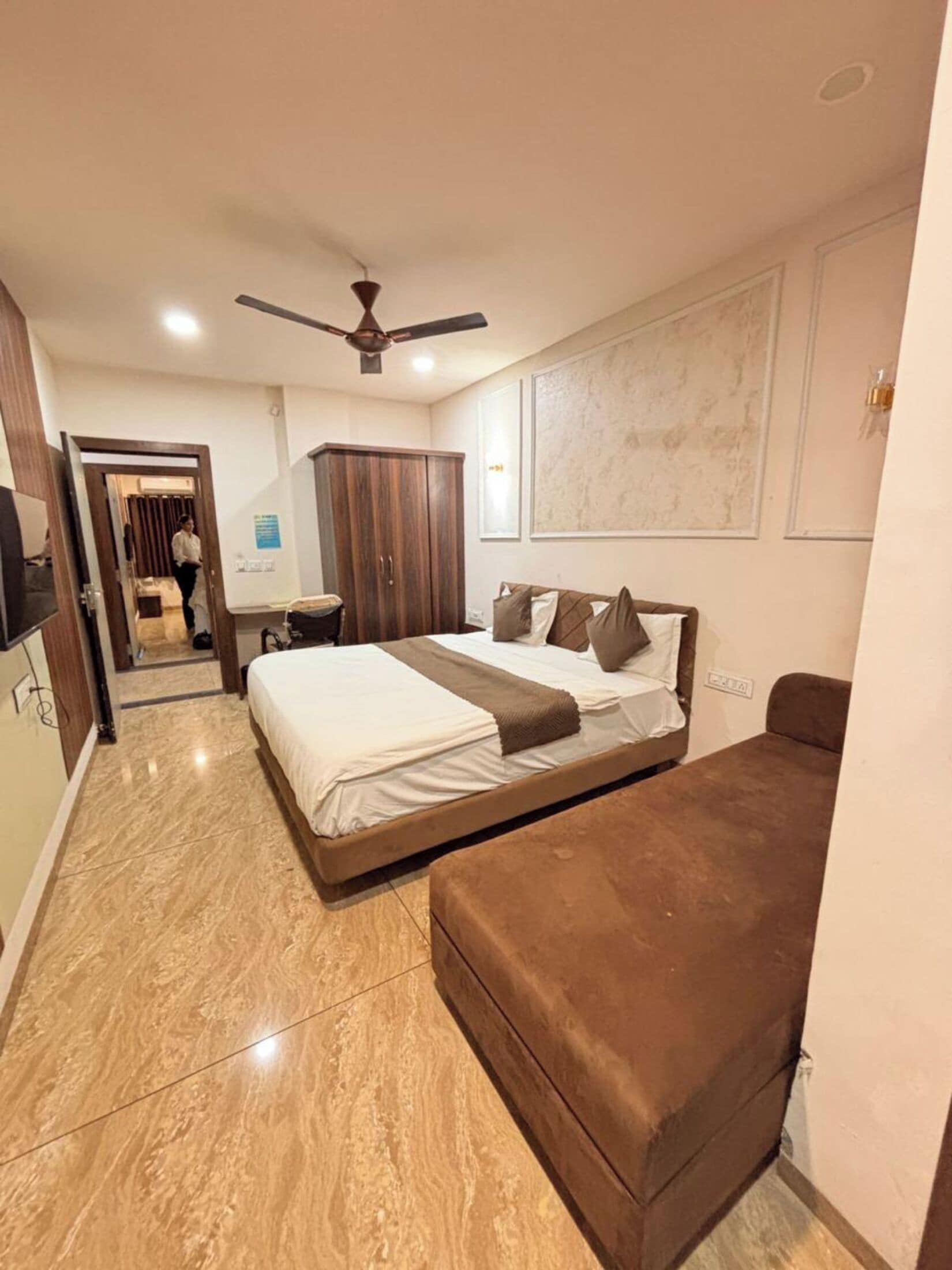 Photo - Kiwi Inn Hotel