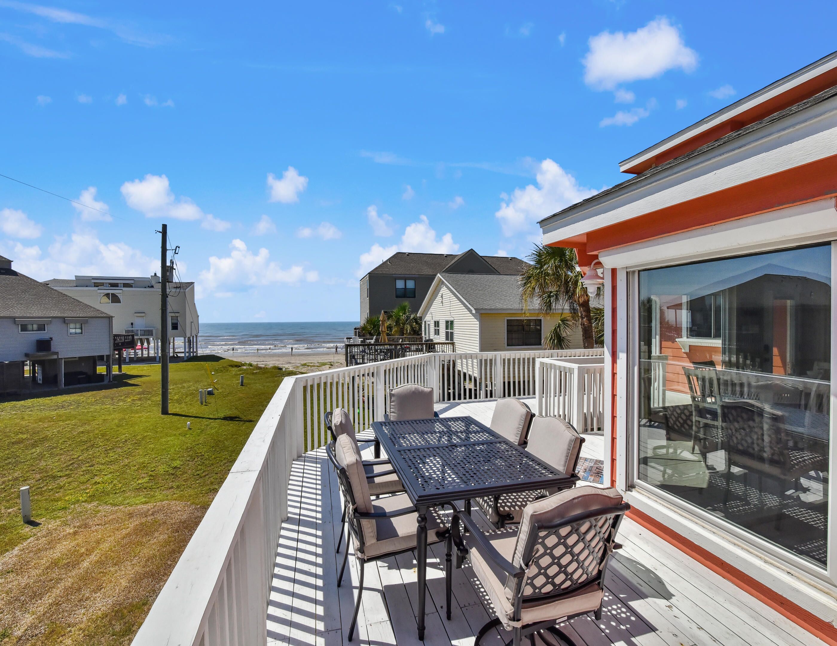 No Crabby Attitudes | Spacious Balcony, Gulf Views