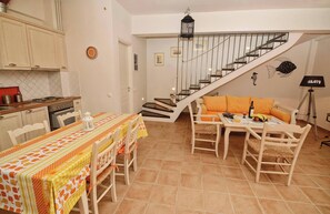 Apartment, 2 Schlafzimmer, Raucher, Balkon | Speisen