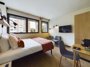 La Room Premium | Skrivbord, ljudisolering, gratis wi-fi och sängkläder