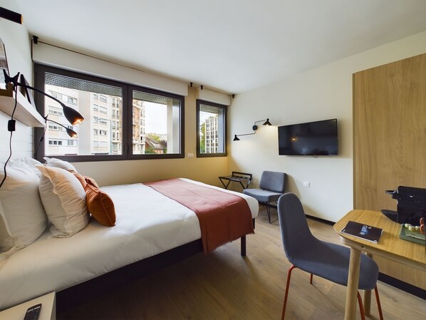 Superior kamer | Een bureau, geluiddichte muren, gratis wifi, beddengoed