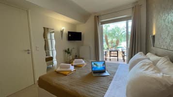 Artdeco Luxury Suites #A4