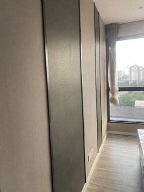 Appart'hôtel, 1 chambre, accessible aux personnes à mobilité réduite, vue ville | Intérieur