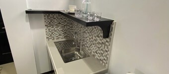 Couple’s Room- New Apartment in Palompon