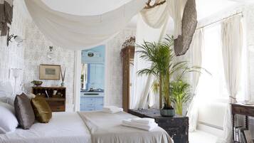 1 chambre, bureau, Wi-Fi gratuit, draps fournis