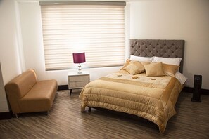 Room, 1 Bedroom, Smoking, Private Pool | 1 bedroom
