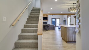 Interior - Townhome < 1 Mi to Camelback Mountain Resort (Tannersville)