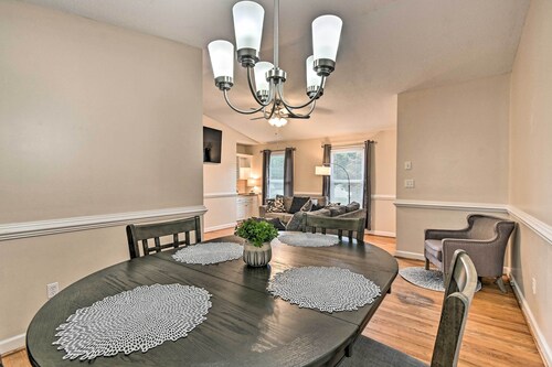 Lillington Home ~ 1 Mi to Cape Fear River!