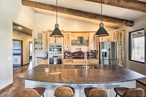 House (3 Bedrooms) | Interior - Pastoral Elgin Escape w/ Covered Patio & Grill! (Elgin)