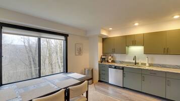 Apartment (3 Bedrooms) | Interior