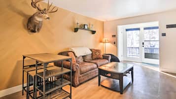 Apartment (1 Bedroom) | Interior