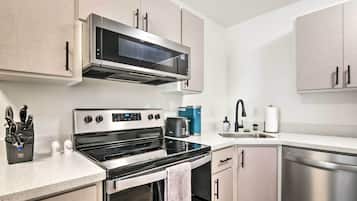 Apartment (1 Bedroom) | Interior