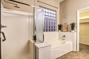 Interior - Pool & Game Room: Home in Goodyear Near Golfing (Goodyear)