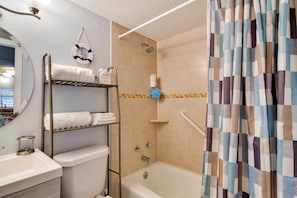 Apartment (1 Bedroom) | Interior
