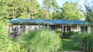 Cottage (3 Bedrooms) | Interior