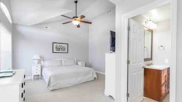 House (6 Bedrooms) | Interior