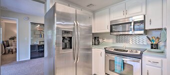 Pet-friendly Apopka Home: 30 Mi to Wdw!