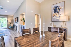 Apartment (2 Bedrooms) | Interior - Chic Palm Desert Condo w/ Resort-style Amenities! (Palm Desert)