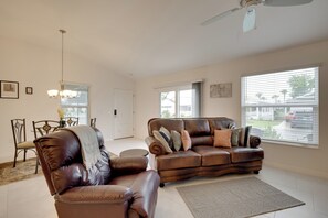 House (2 Bedrooms) | Interior - Sun-soaked Retreat in The Villages w/ Grill! (Coleman)