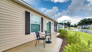 House (2 Bedrooms) | Interior - Sun-soaked Retreat in The Villages w/ Grill! (Coleman)