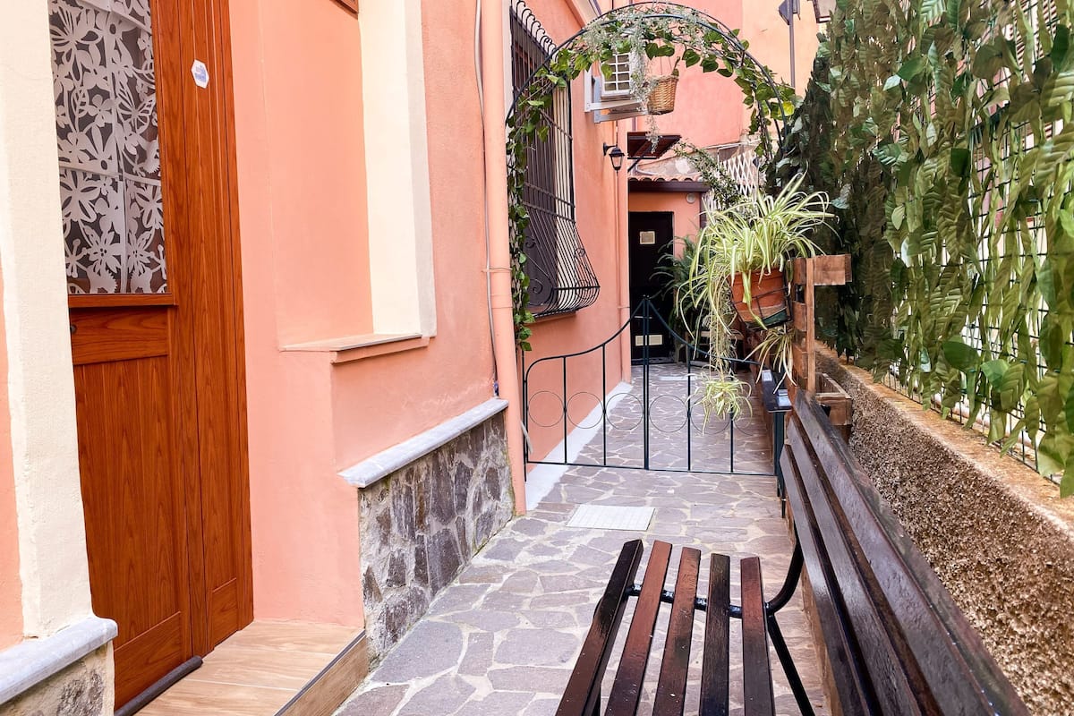 Estudio, fumadores | 5 dormitorios